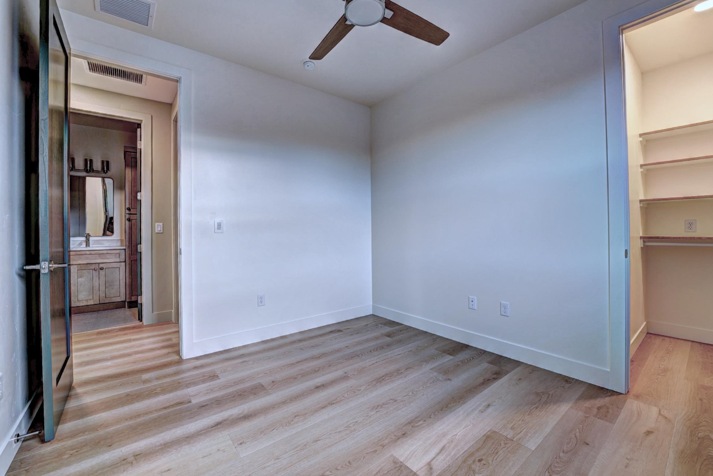 234 N Sycamore Street