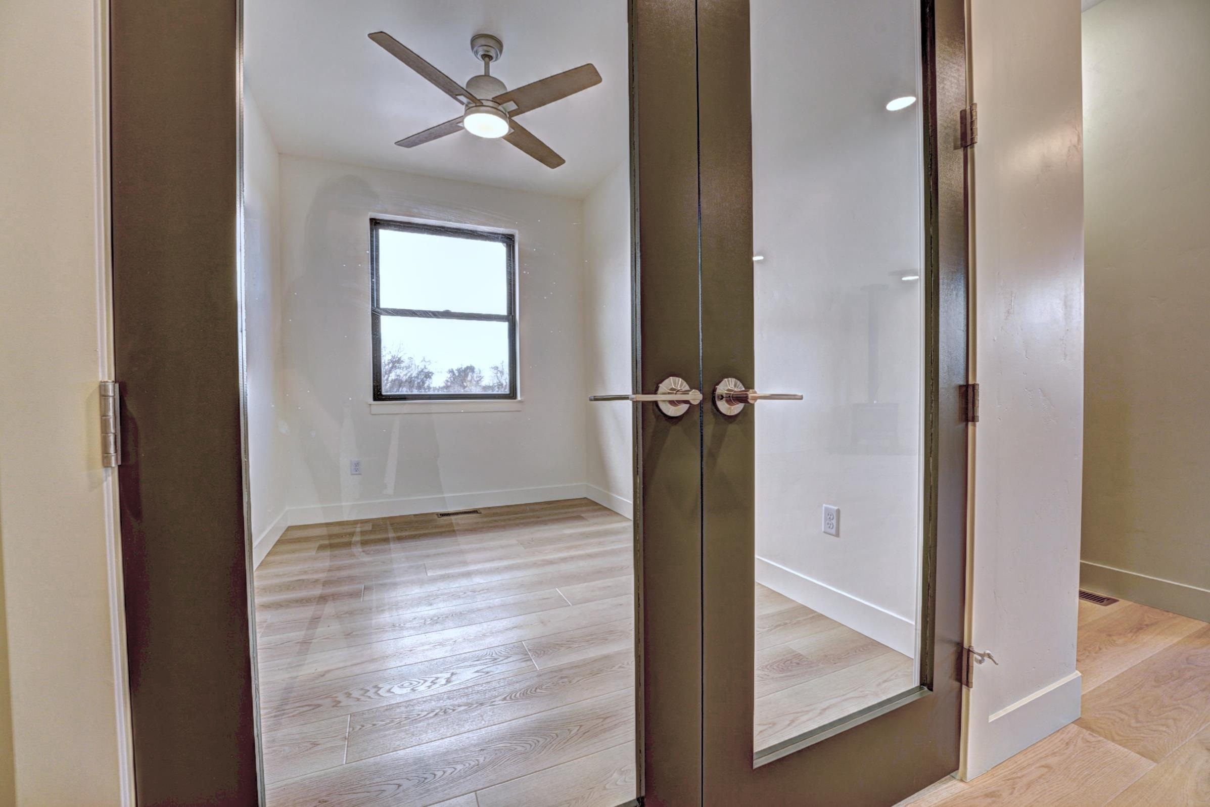 234 N Sycamore Street