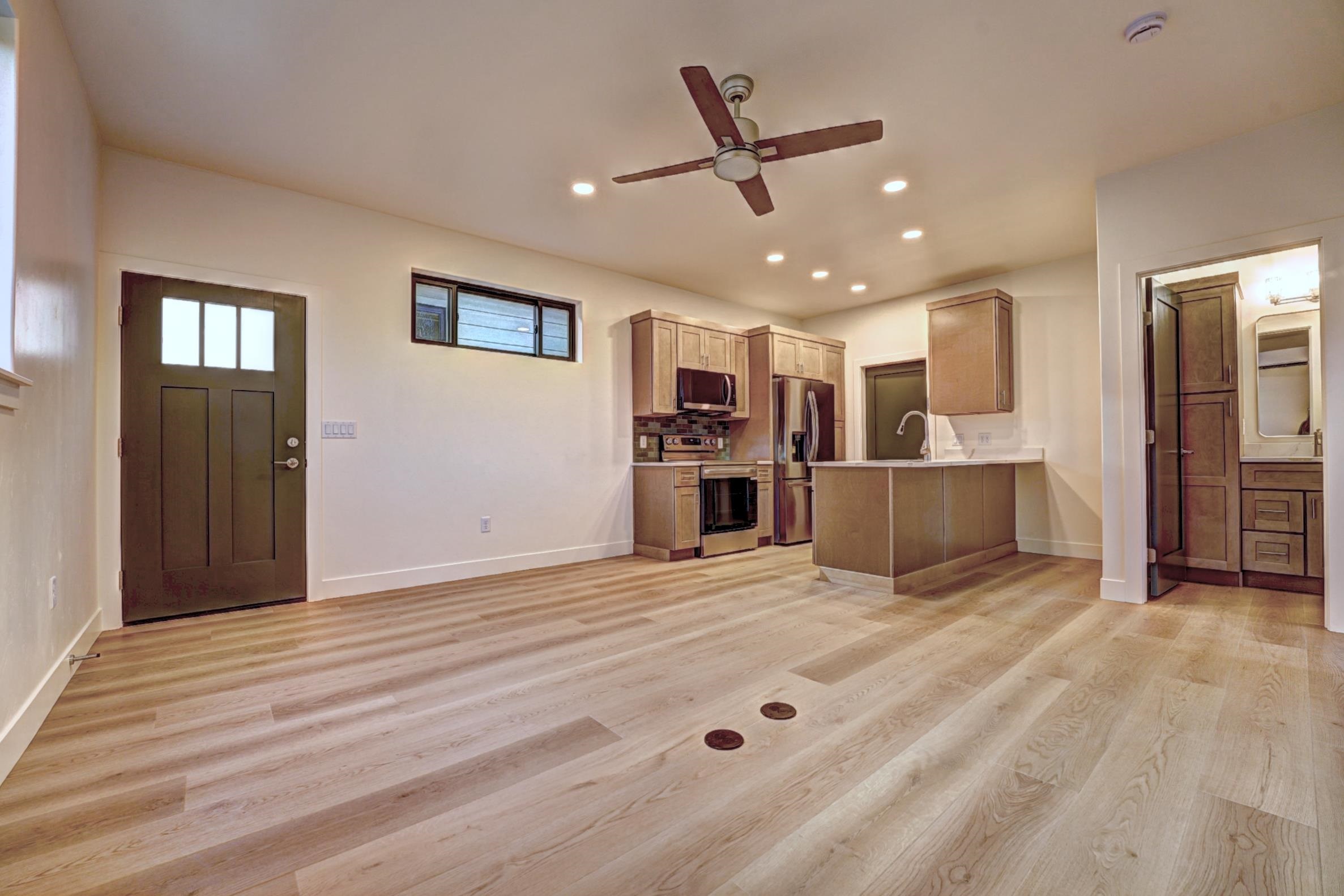 234 N Sycamore Street