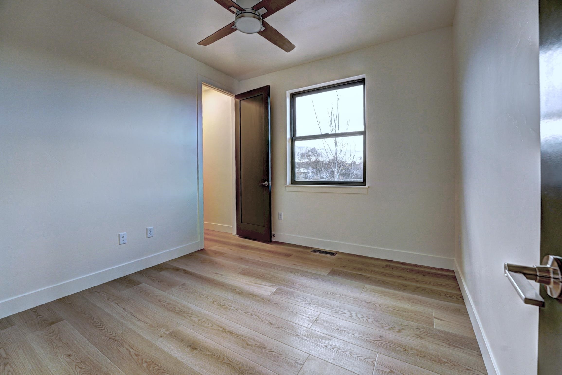 234 N Sycamore Street