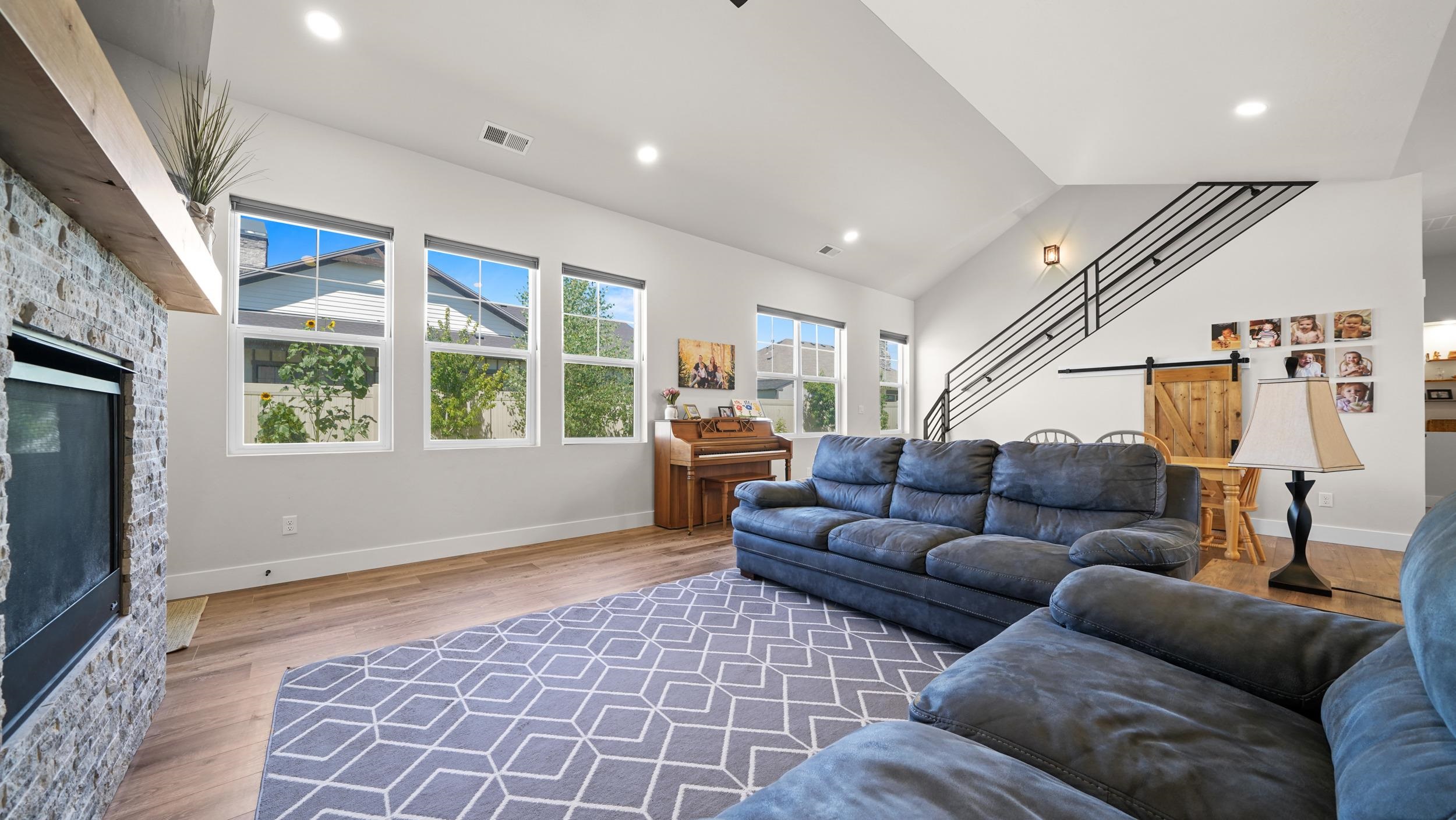 823 Apple Glen Drive