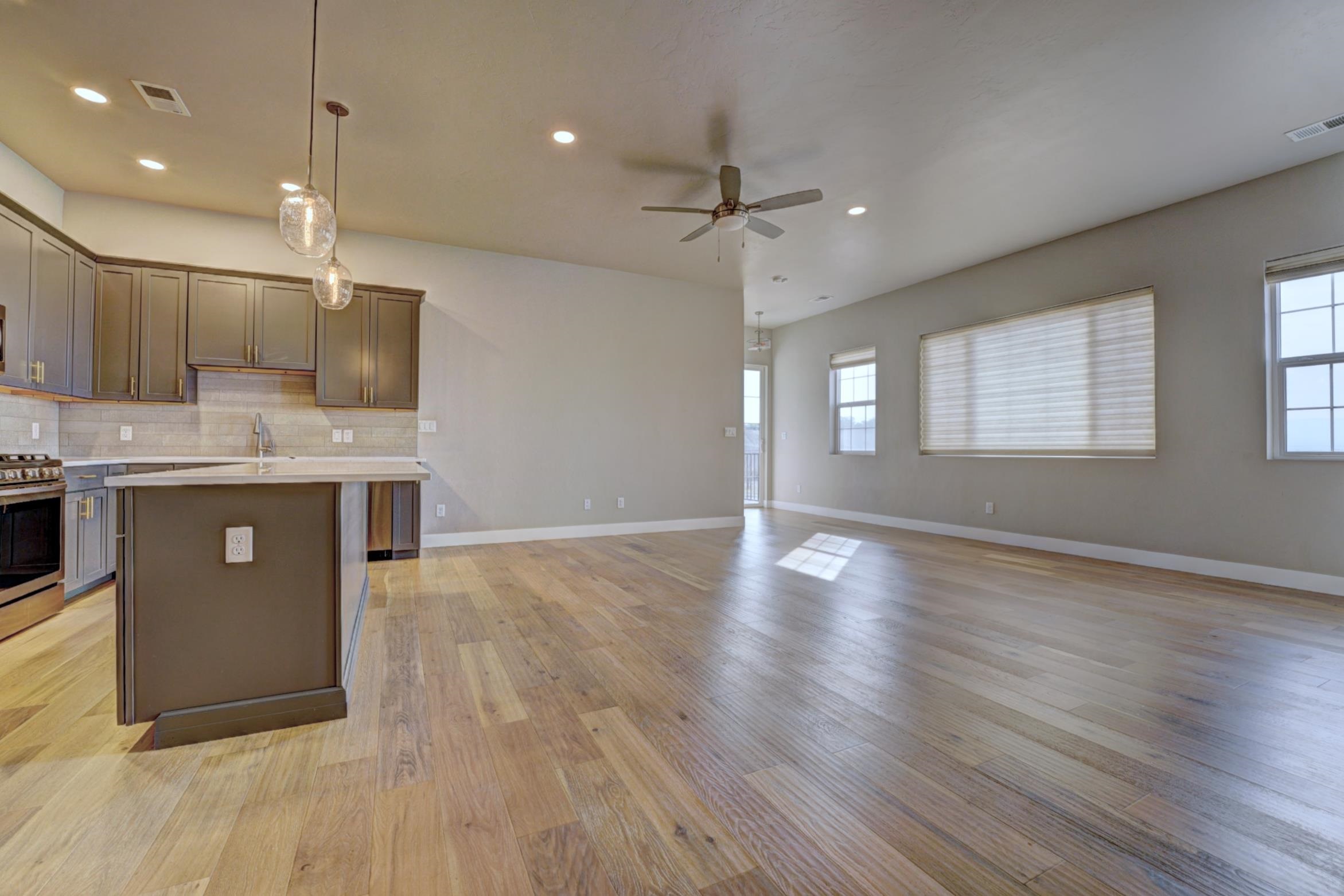 1880 Wellington Avenue