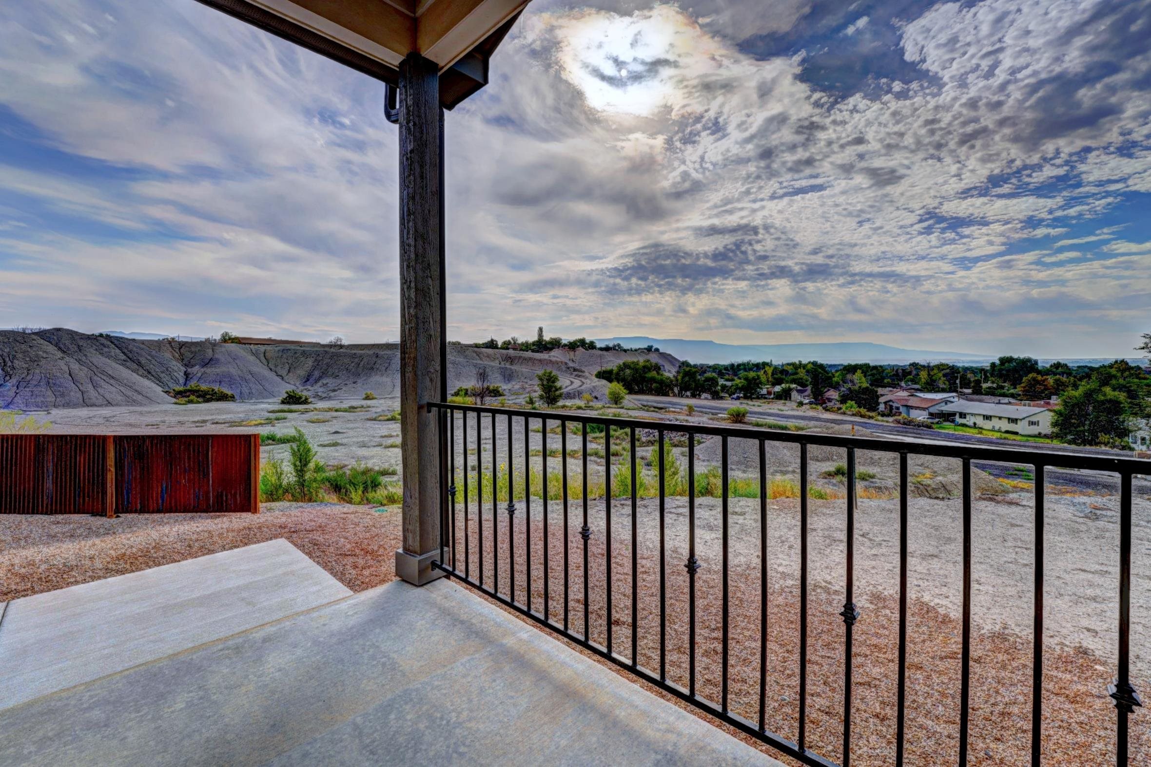 1880 Wellington Avenue