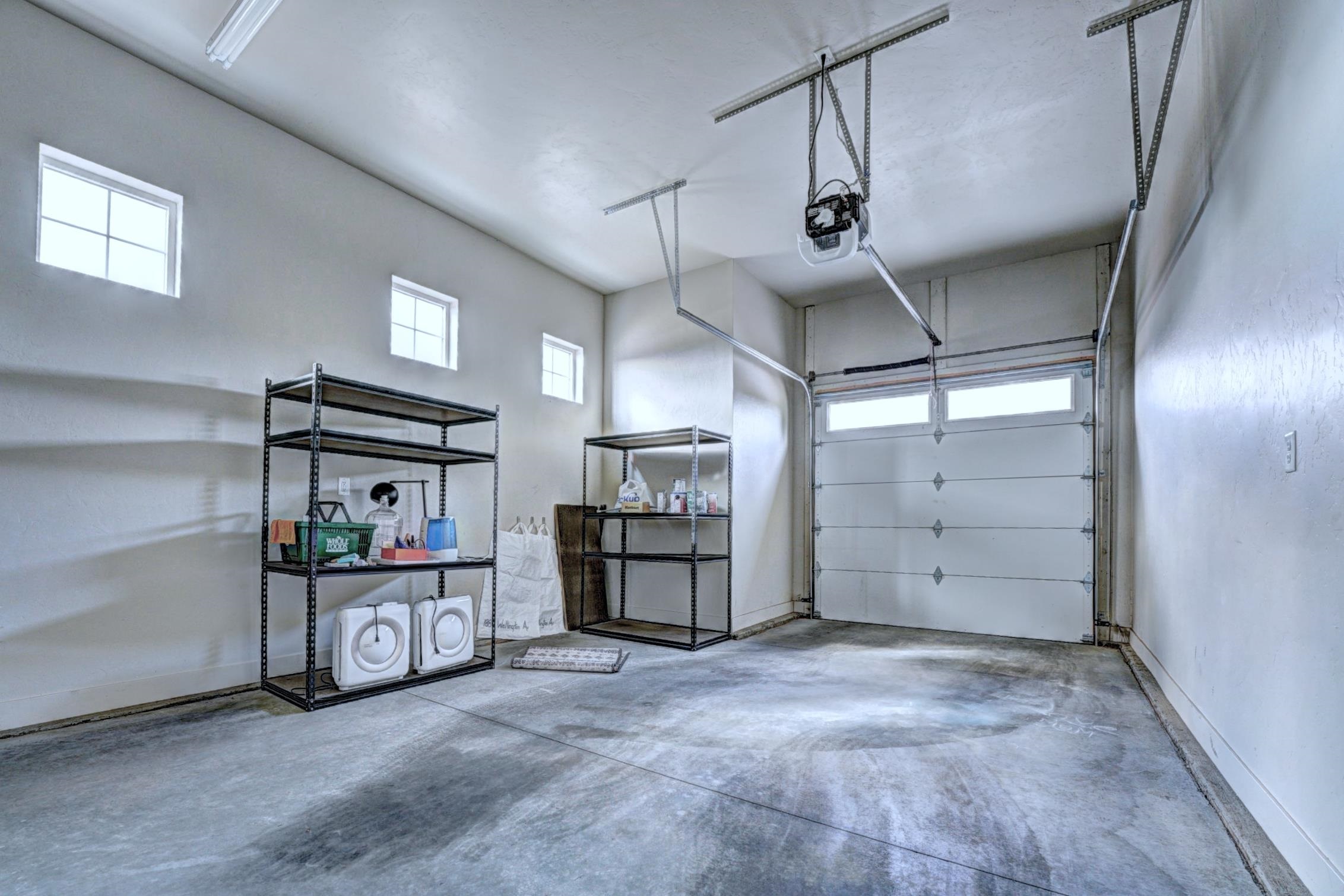 1880 Wellington Avenue