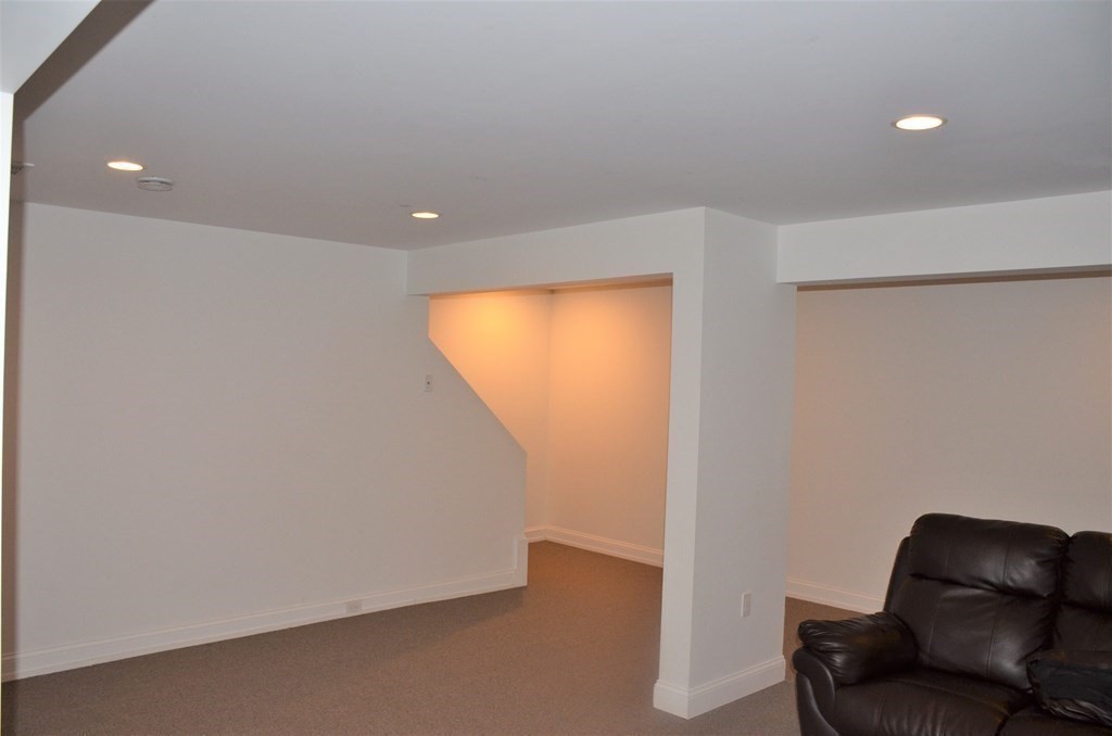 4 Conservation Lane # 4