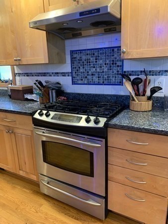 77 Harvard St Unit: SF