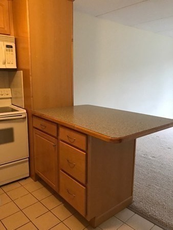 200 Swanton St # L23