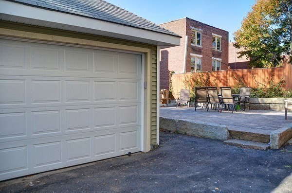 136 Mt Vernon Avenue # 2
