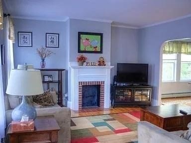 136 Mt Vernon Avenue # 2