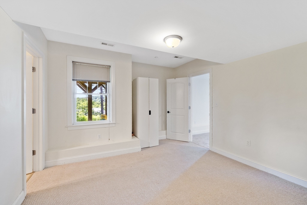105 Indian Ridge Terr # 105