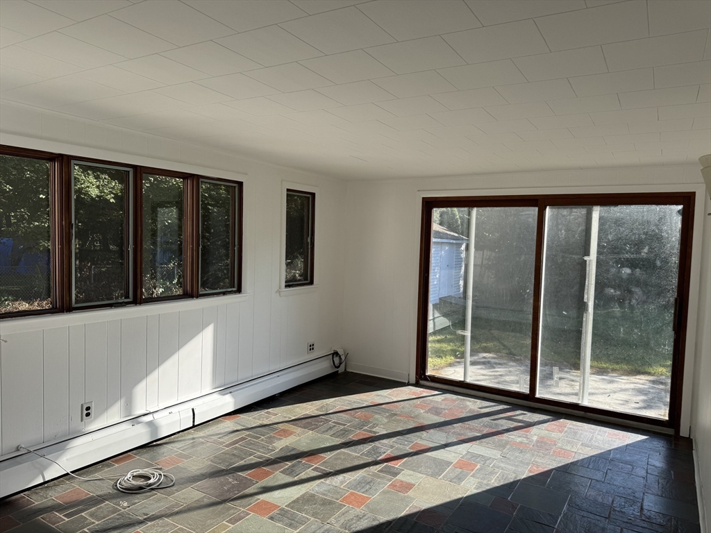 6 Myrna Road Unit: SF