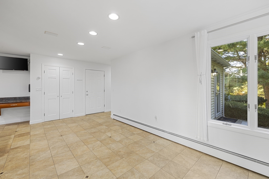31 Coolidge Street # 31