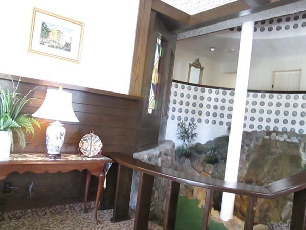 53 Melrose Unit: 3 E