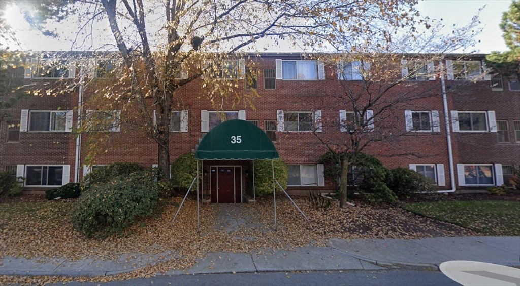 35 Prospect Street # 204
