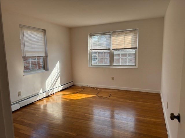 300 Main Street # 5