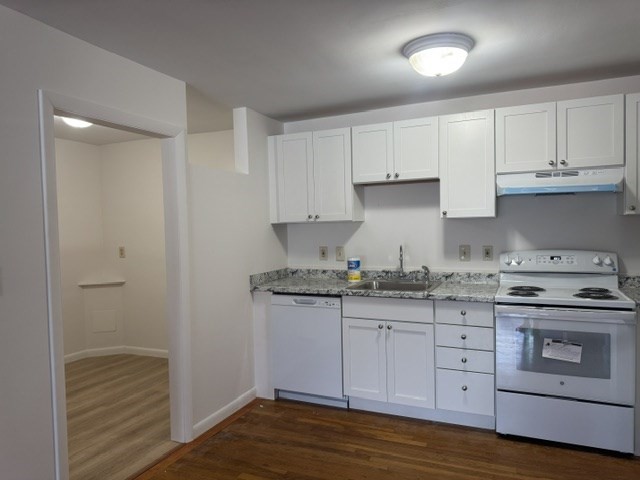 300 Main Street # 10
