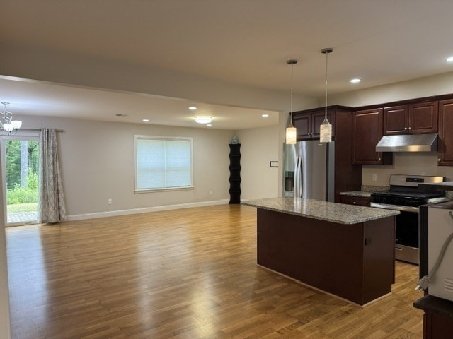 16 Juniper Hill Road