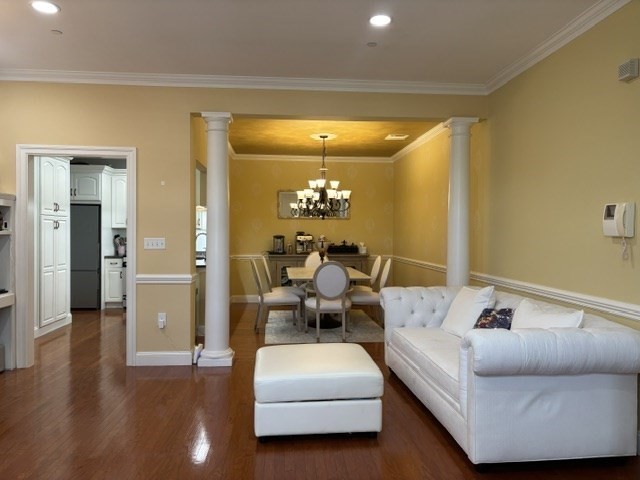 10 Winchester Place Unit: 102