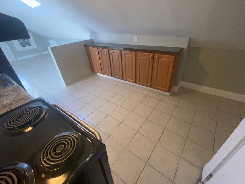 6R Salem Street # 7