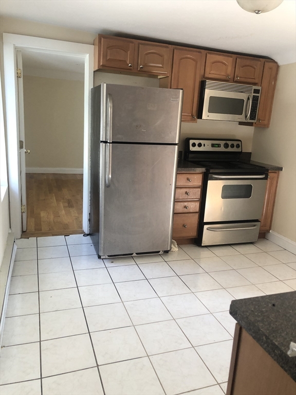 6R Salem Street # 6
