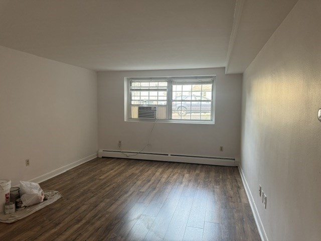 300 Main Street # 7