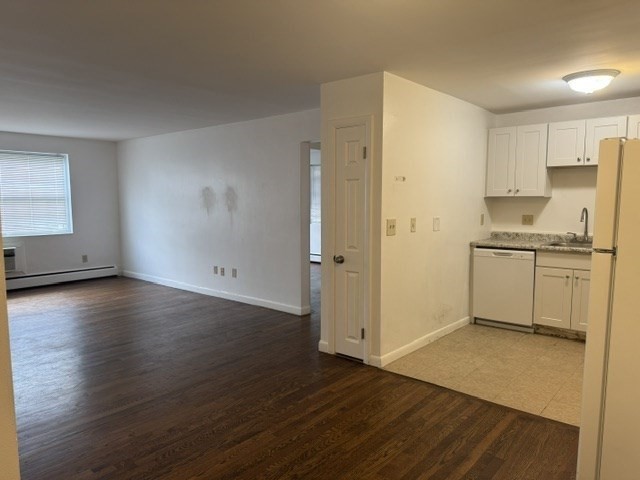 300 Main Street # 7