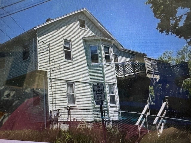 62 Eastern Ave # 2