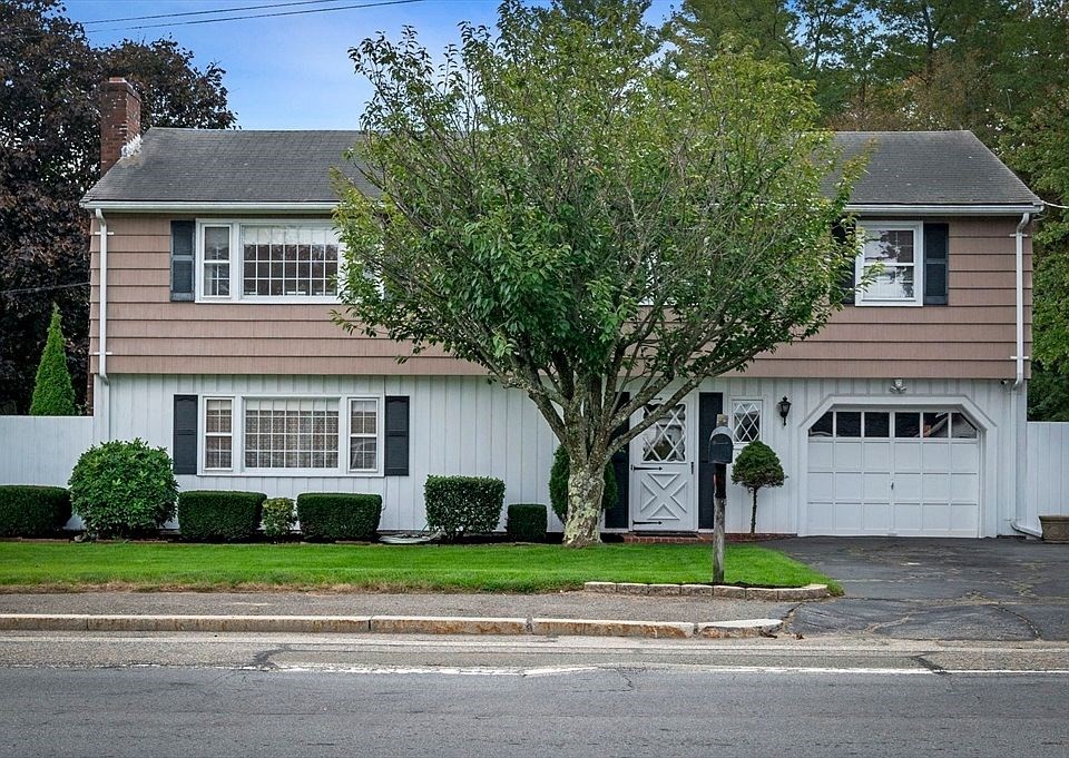 458 Lexington Street # 458