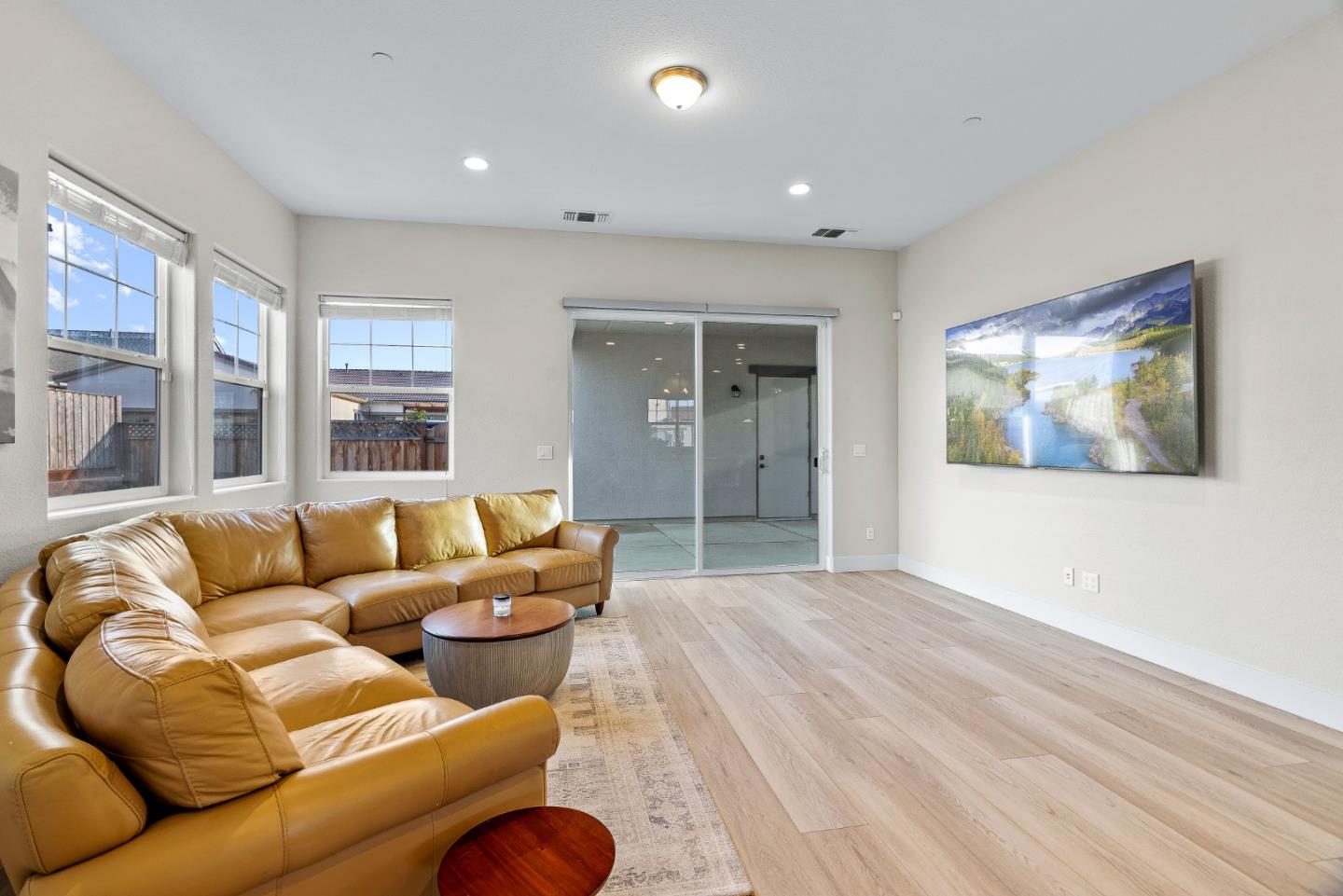 478 Lassen WAY