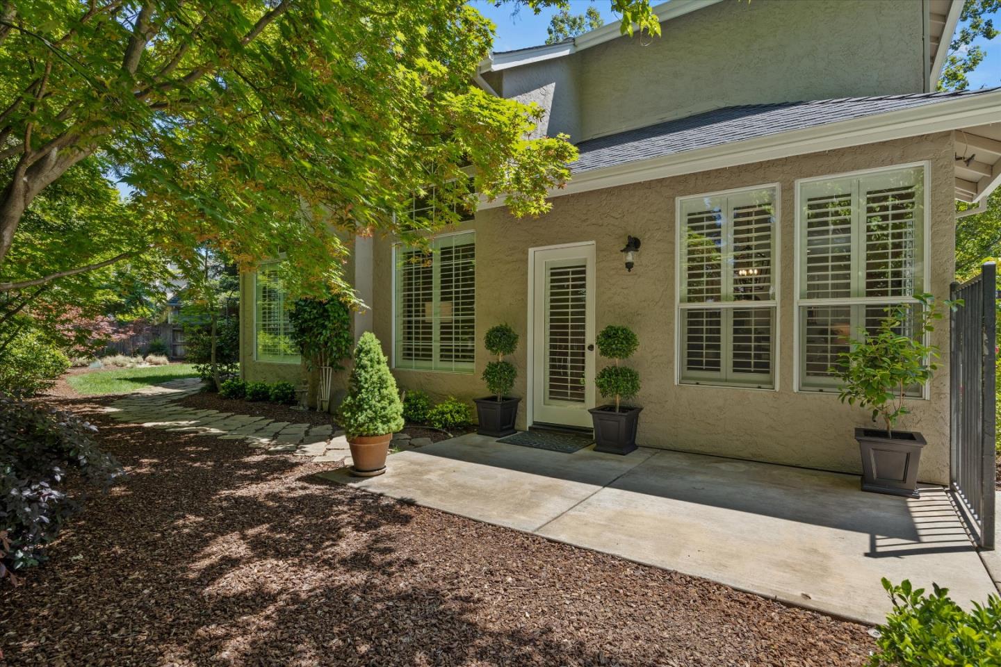 678 Grafton Park DR
