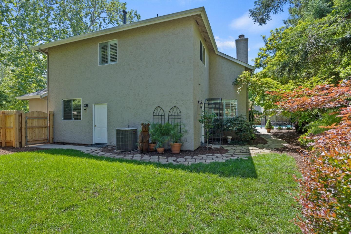 678 Grafton Park DR