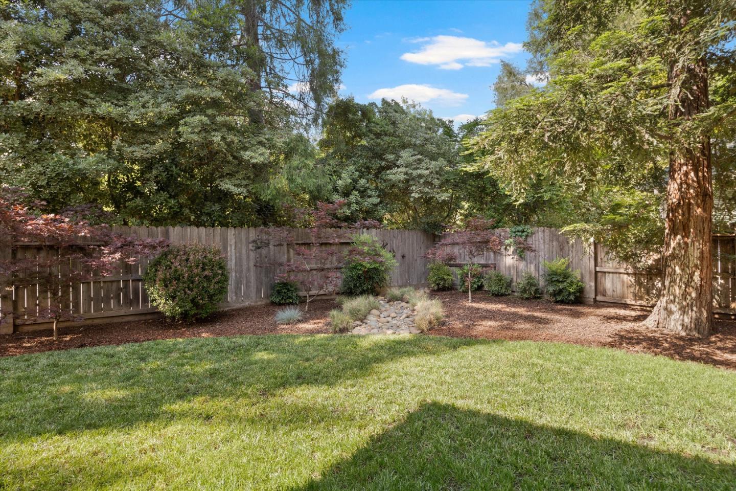 678 Grafton Park DR