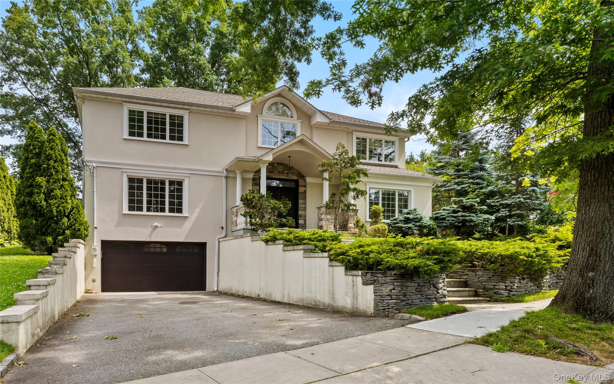 25 Bay Driveway
