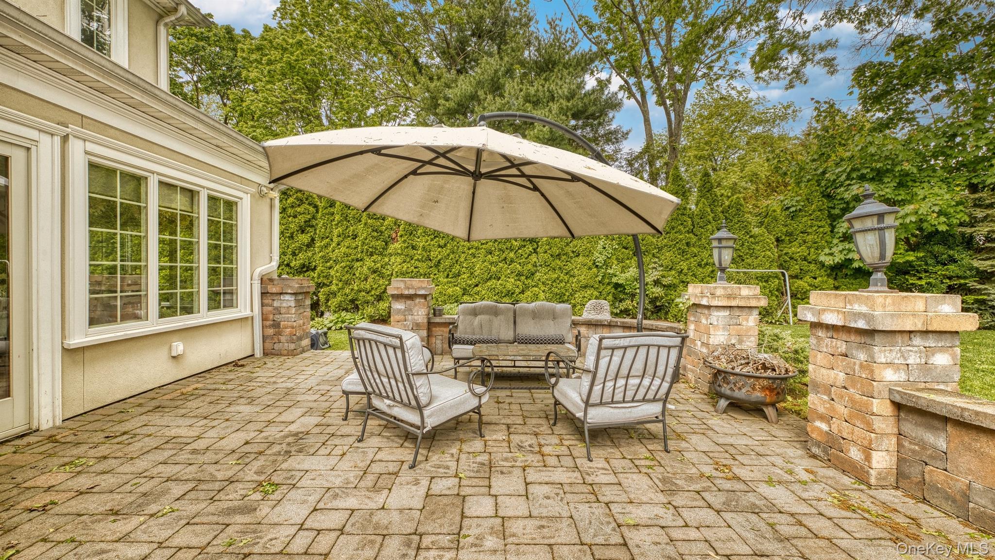 25 Bay Driveway