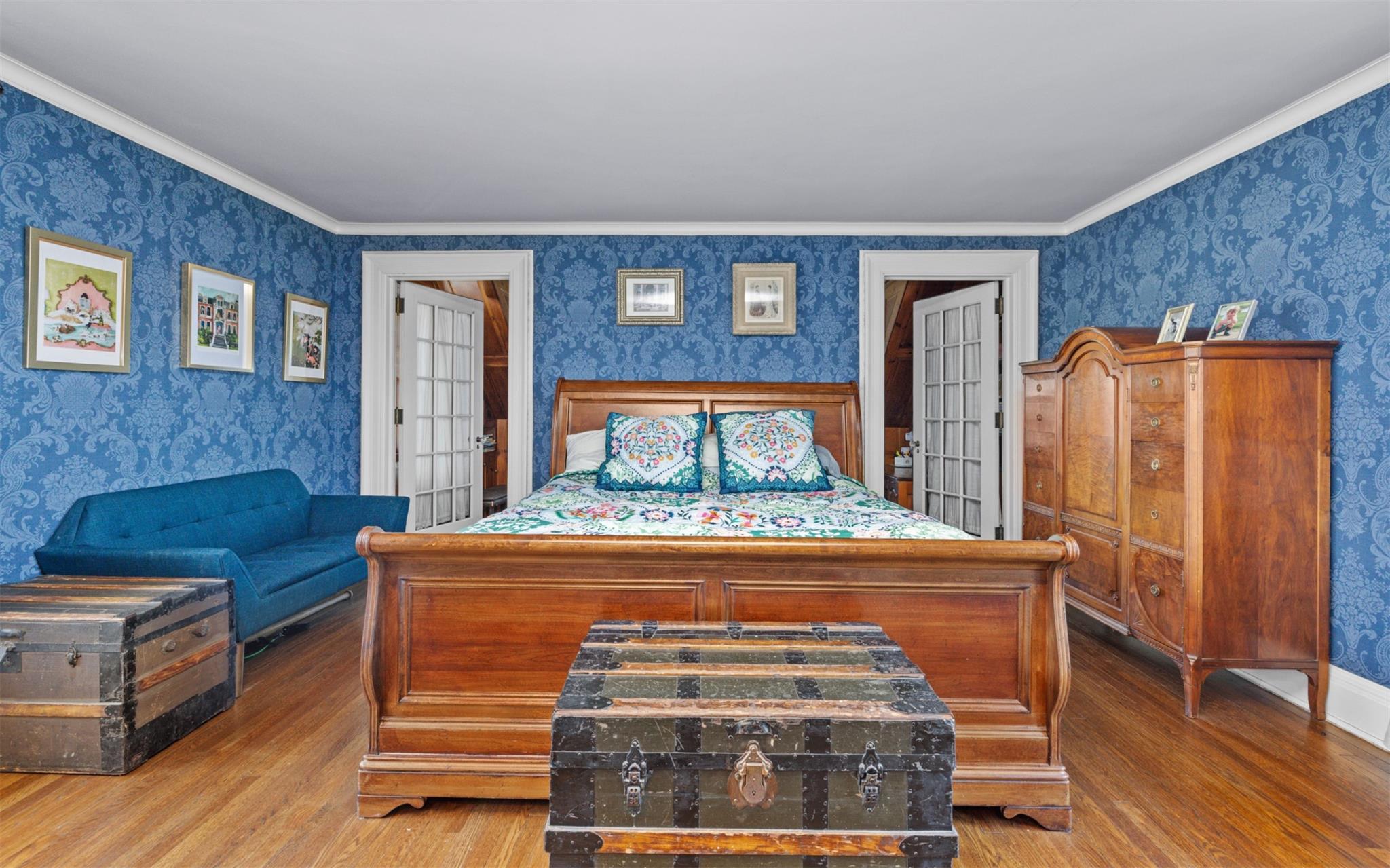 1120 Shore Road