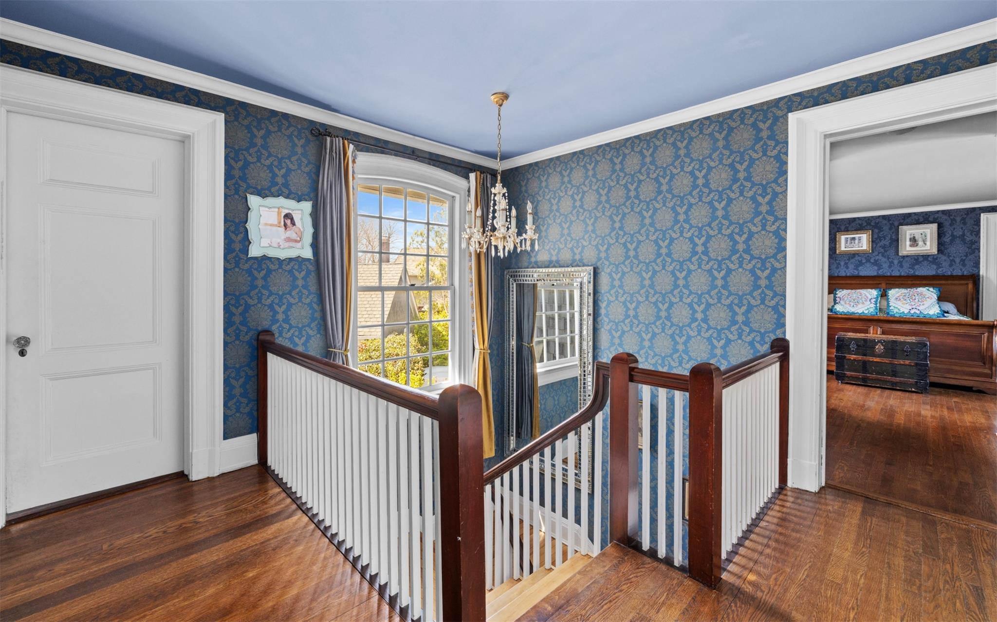 1120 Shore Road