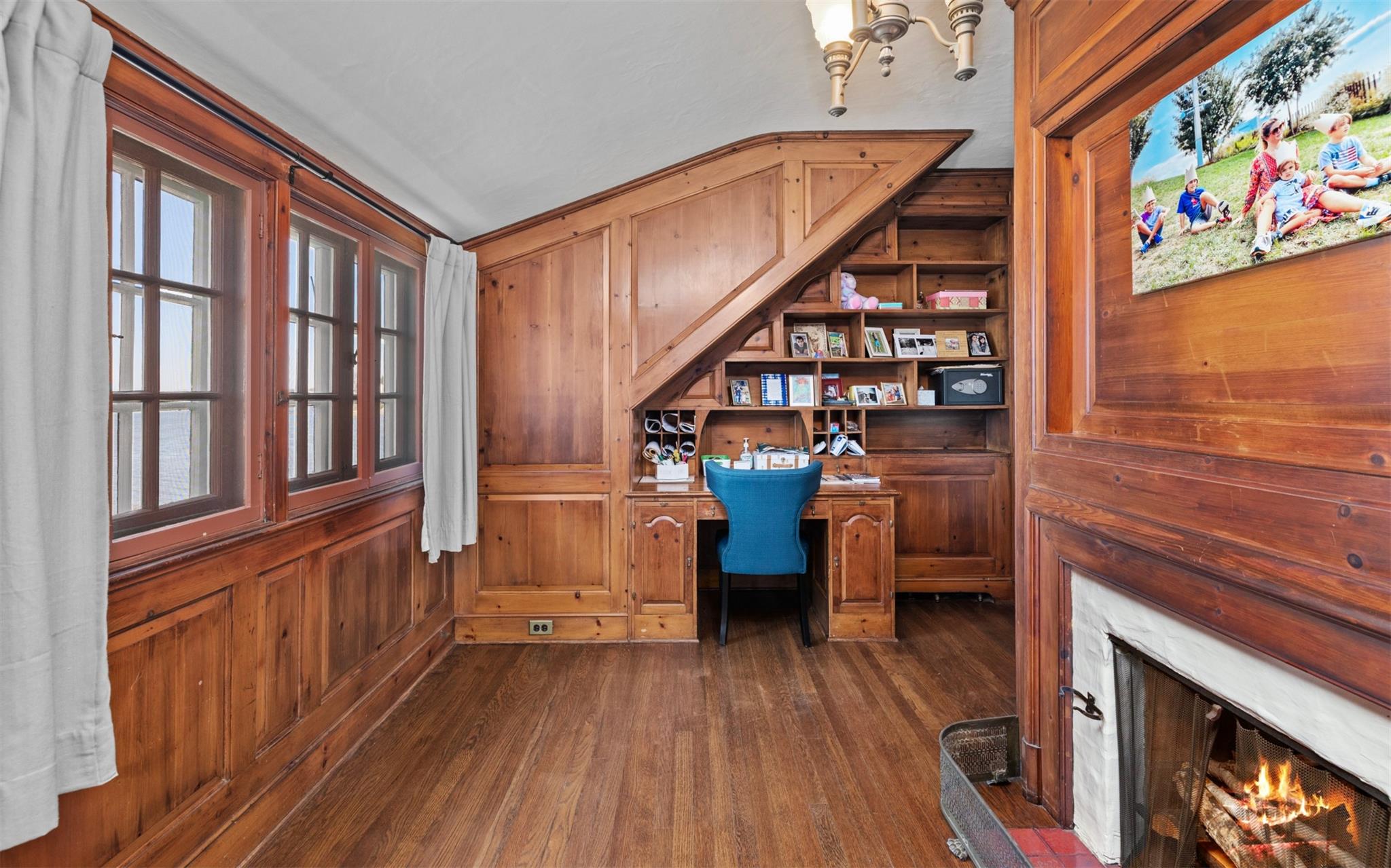 1120 Shore Road