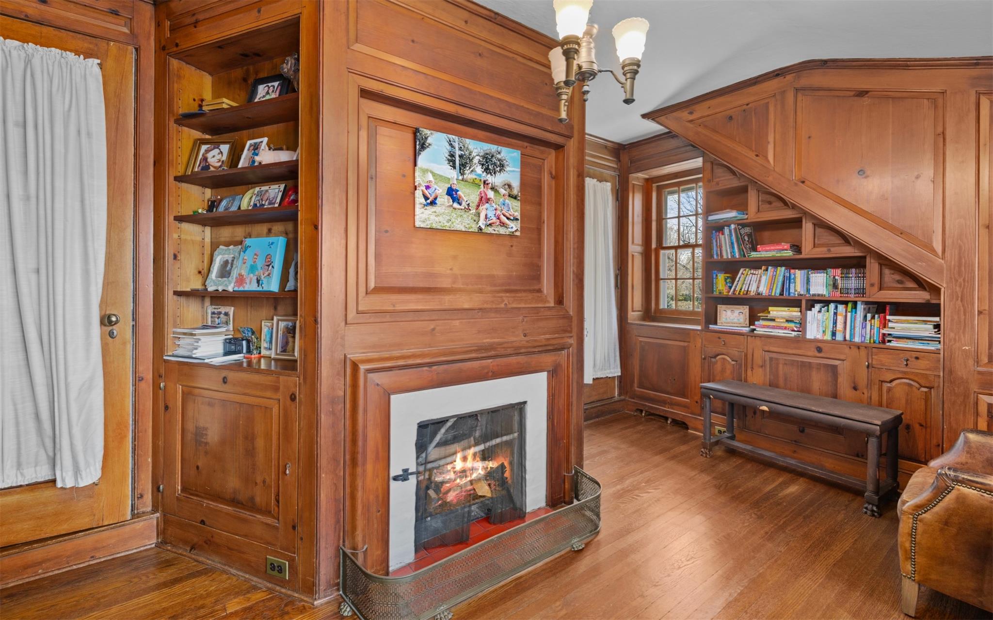 1120 Shore Road