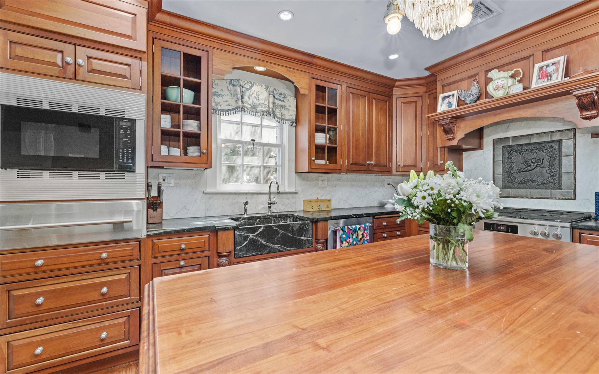 1120 Shore Road