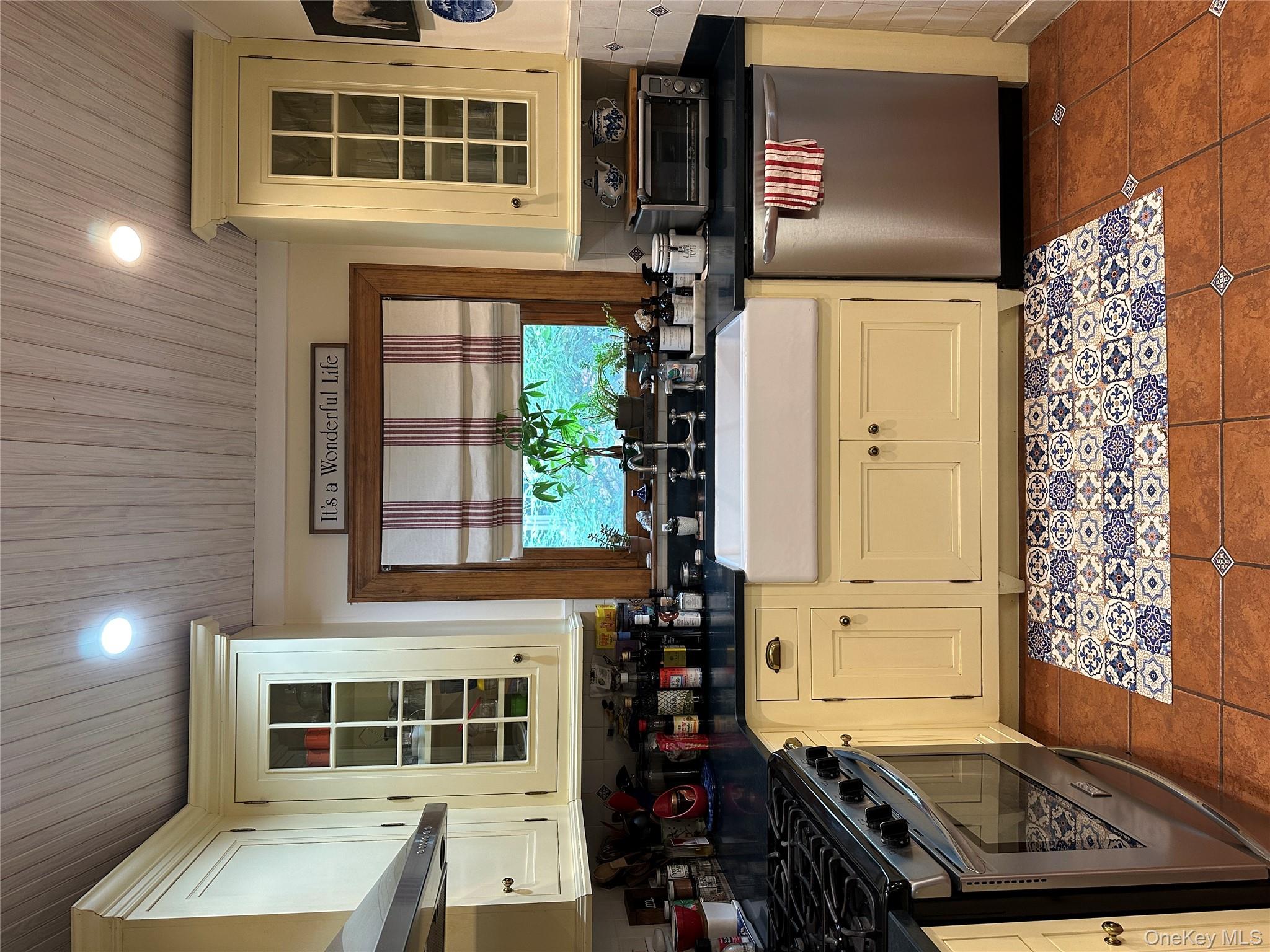 38-47 Douglaston Parkway