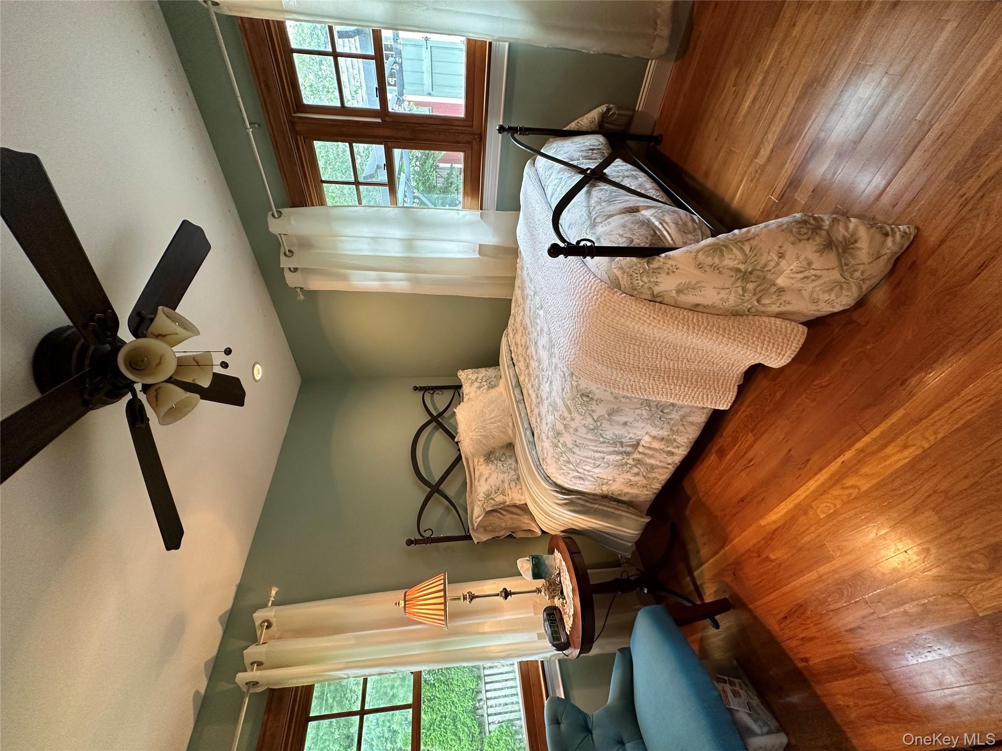 38-47 Douglaston Parkway