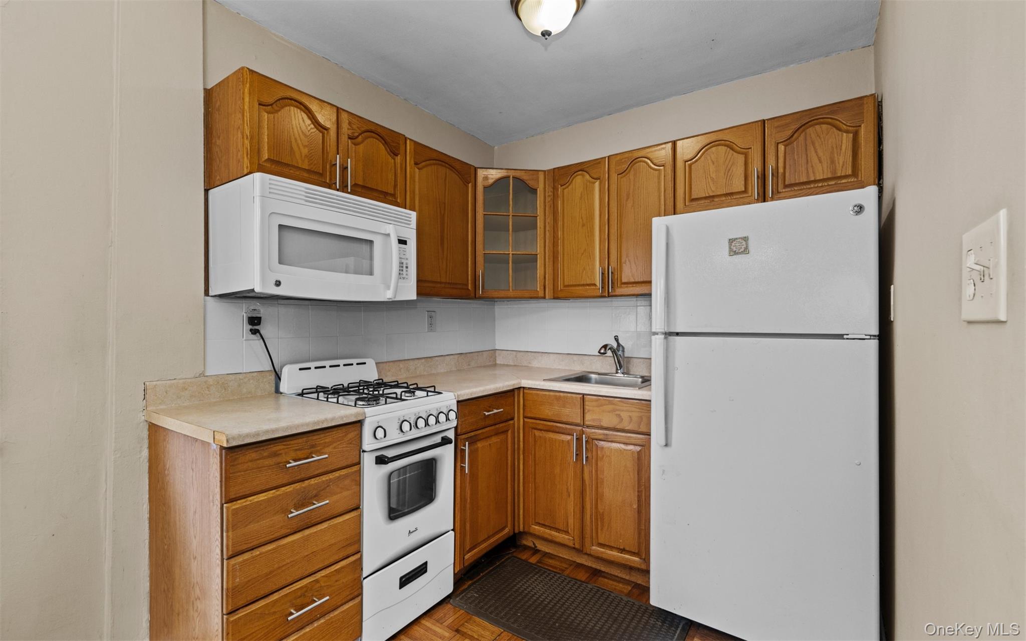 113 15th Street Unit: 1C