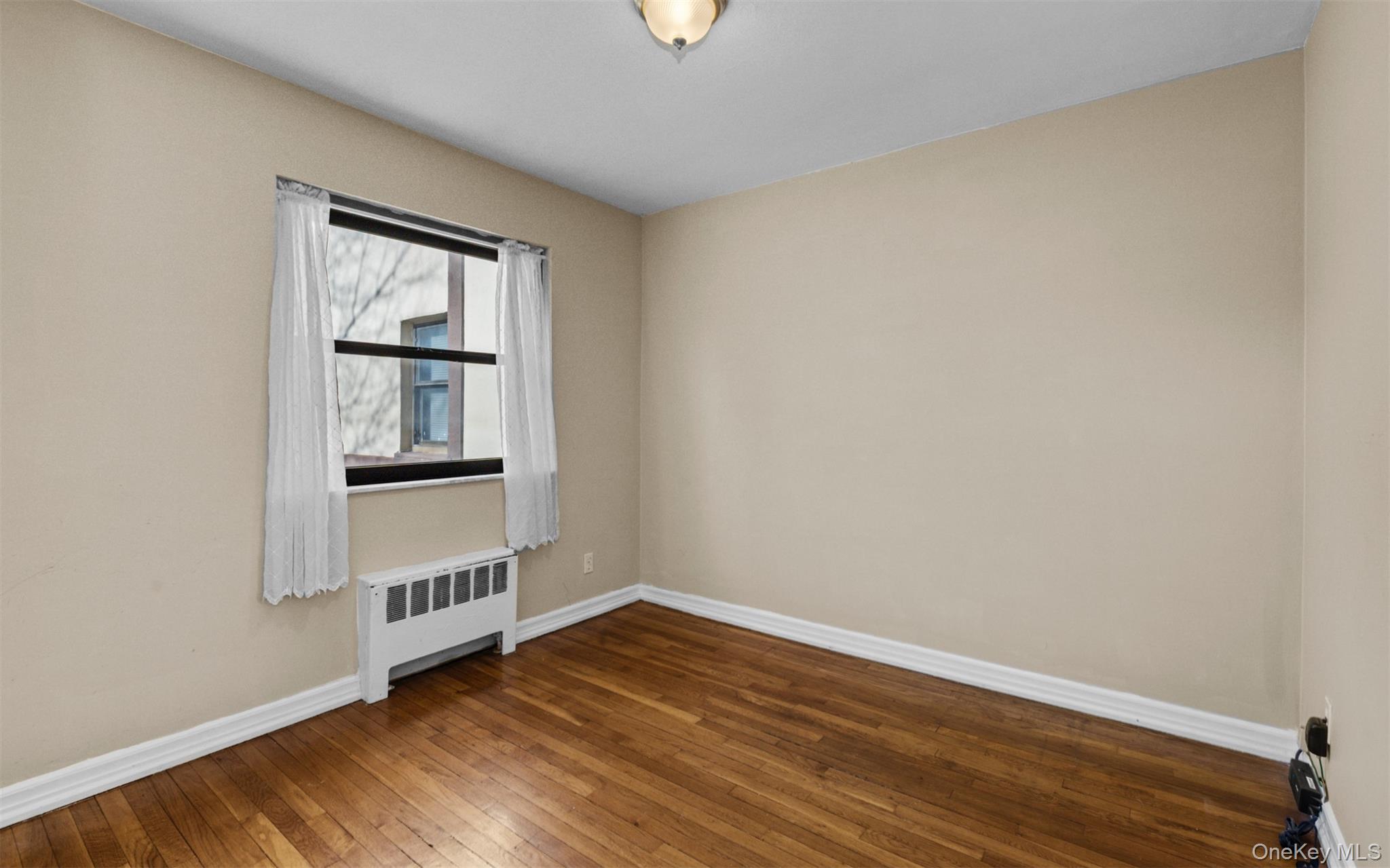 113 15th Street Unit: 1C
