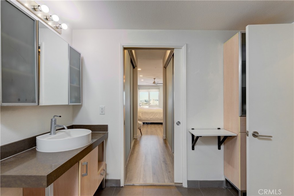 1234 Wilshire Boulevard 514