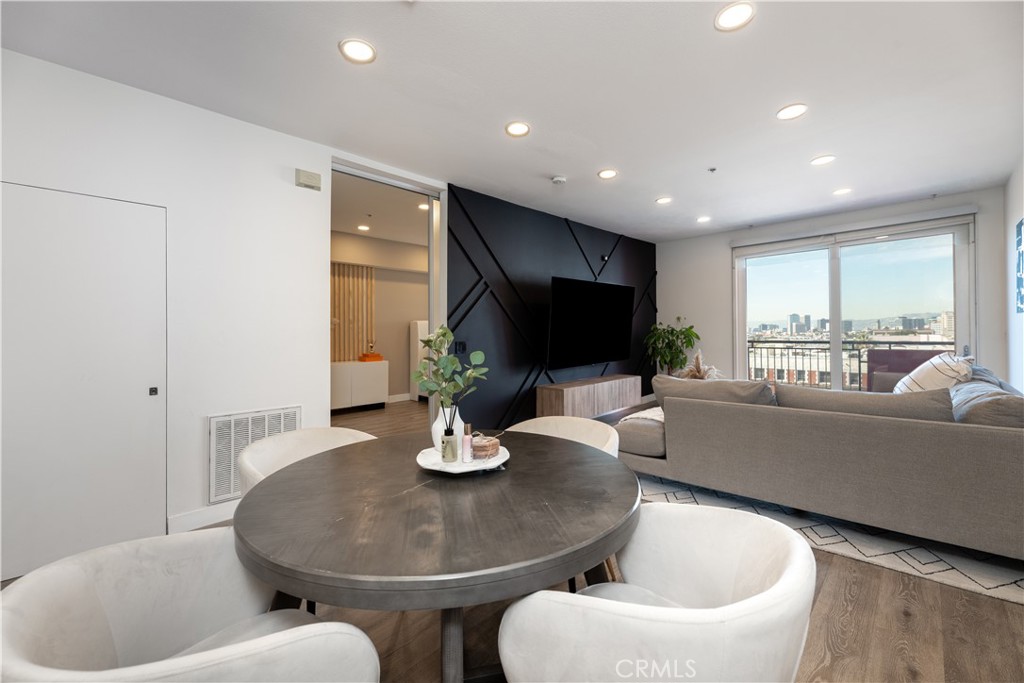 1234 Wilshire Boulevard 514