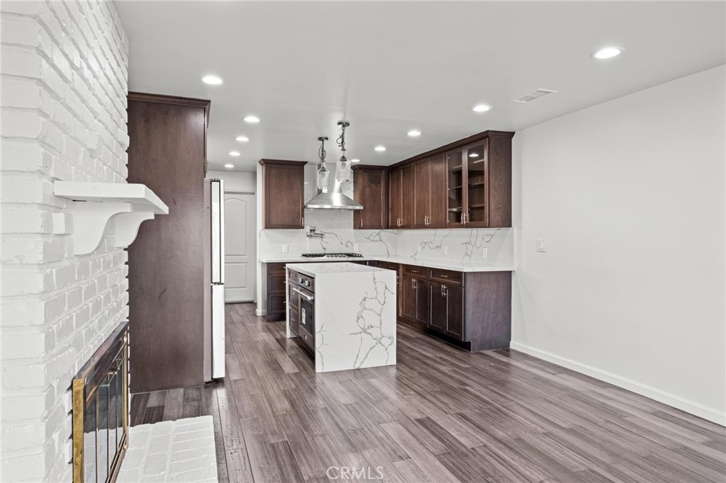 1716 Harriman Lane 1