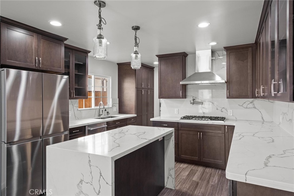 1716 Harriman Lane 1