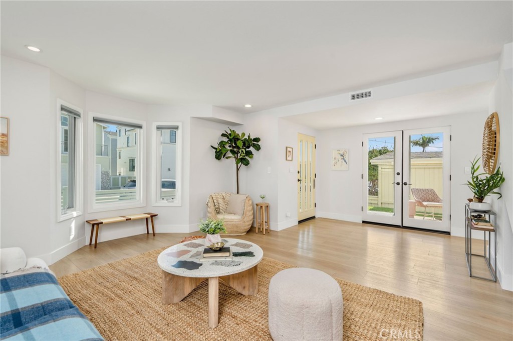 927 6th Street A