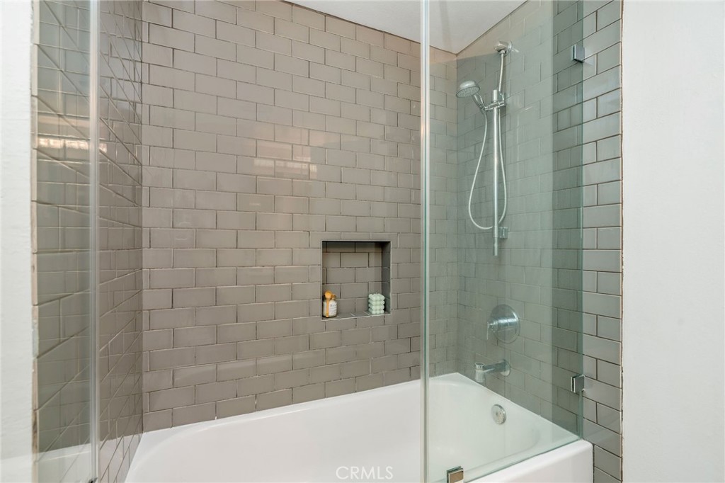 927 6th Street A