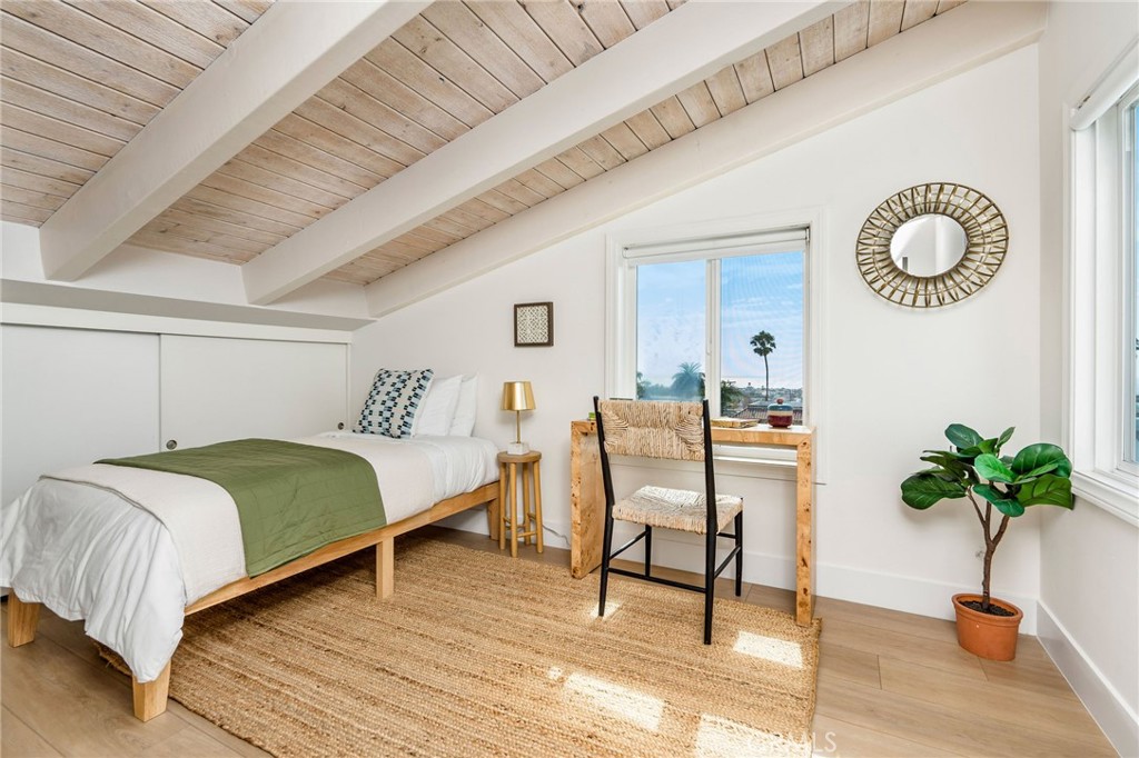 927 6th Street A
